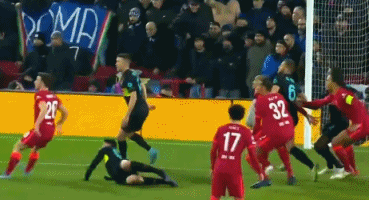 中足联官方：球员收取合同外超1万元的现金或物品，需事先申报