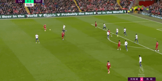 脚后跟停球+倒钩解围，阿拉伯杯上阿尔及利亚一后卫防守尽显球技