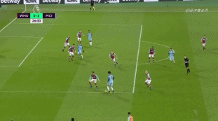 NBA战报：波尔津吉斯29分7板，老鹰115-98轻取鹈鹕