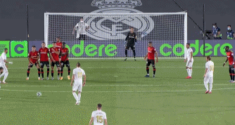 篮球火箭球员连续三场抢断上双