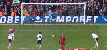 费兰·托雷斯戴帽创生涯新高！巴萨锋线涅槃重生